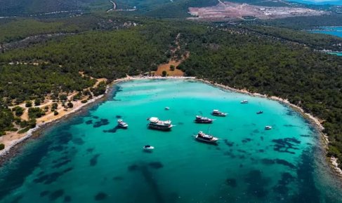 Haydar Bay Travel Guide: Transportation, Activities and Places to Visit